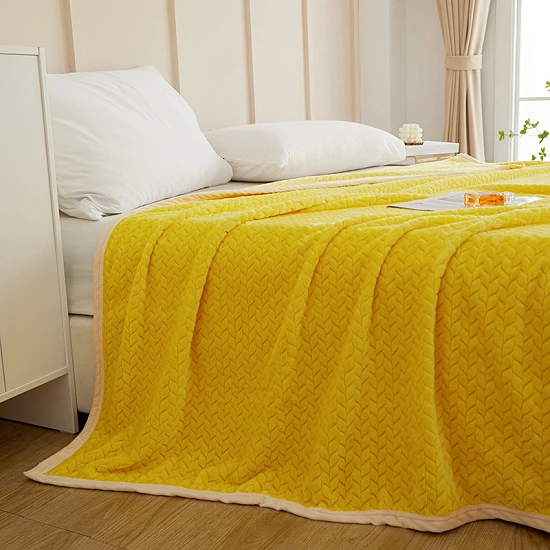 Pineapple Check  Flannel Blanket