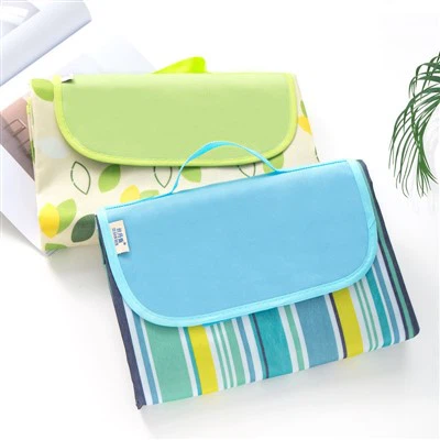 पारिवारिक पिकनिक कंबल